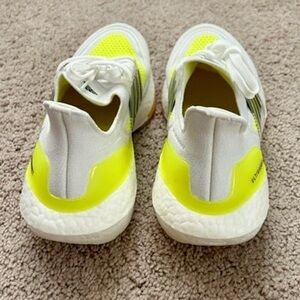 Adidas Ultraboost -bright white and highlighter yellow. Women’s 8
